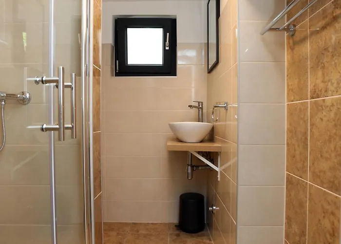 Semesterbostad Tika *